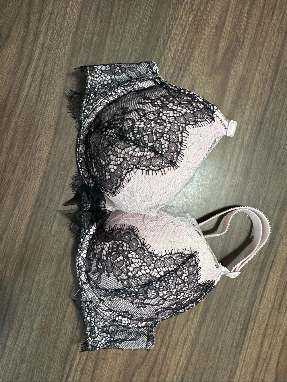 Victoria's Secret Dream Angels Push-Up Pink Bra with Black Lace Overlay